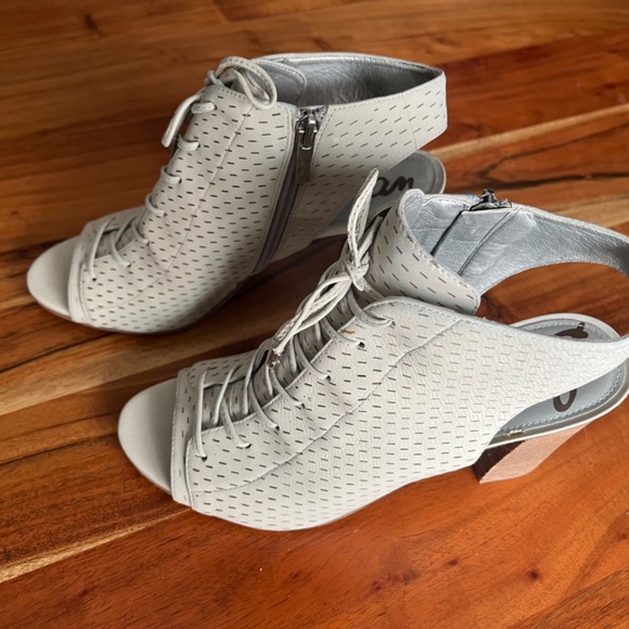 Leather sandals size 9 - Picture 4 of 4